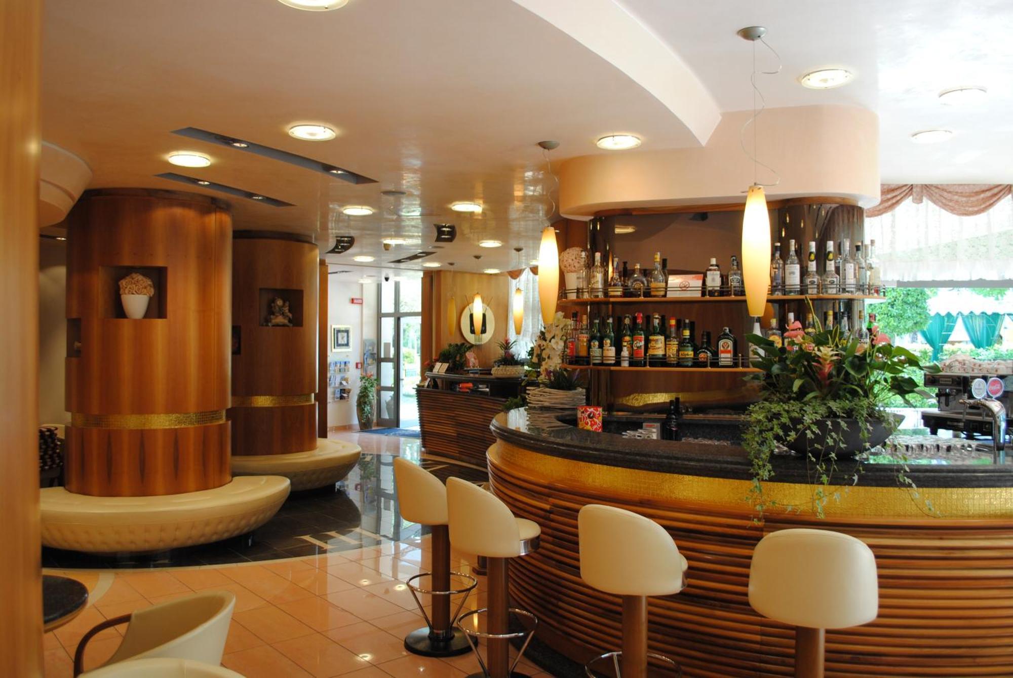 Hotel Franz Bibione Buitenkant foto