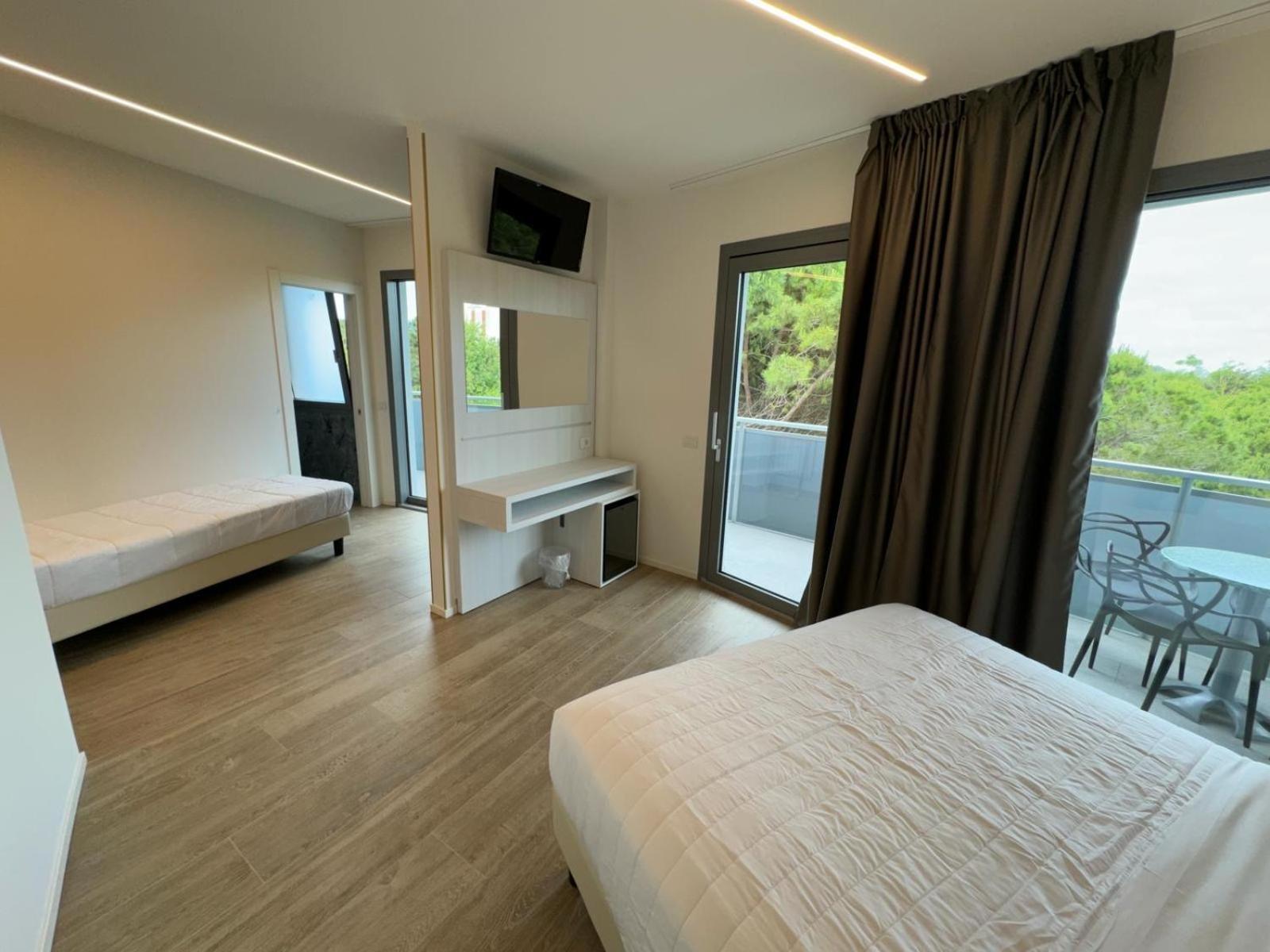 Hotel Franz Bibione Buitenkant foto
