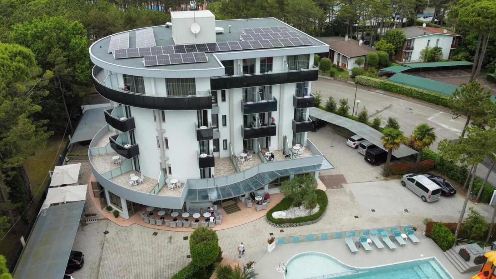 Hotel Franz Bibione Buitenkant foto