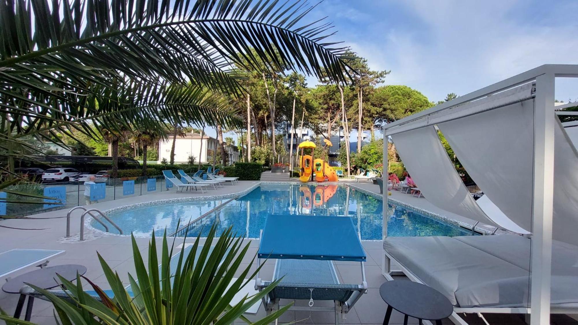 Hotel Franz Bibione Buitenkant foto