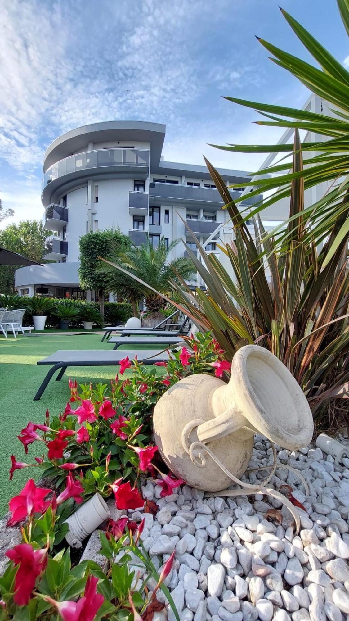 Hotel Franz Bibione Buitenkant foto